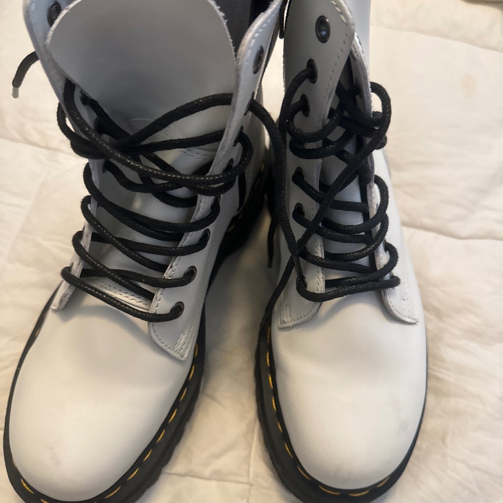 Jadon Dr Martens